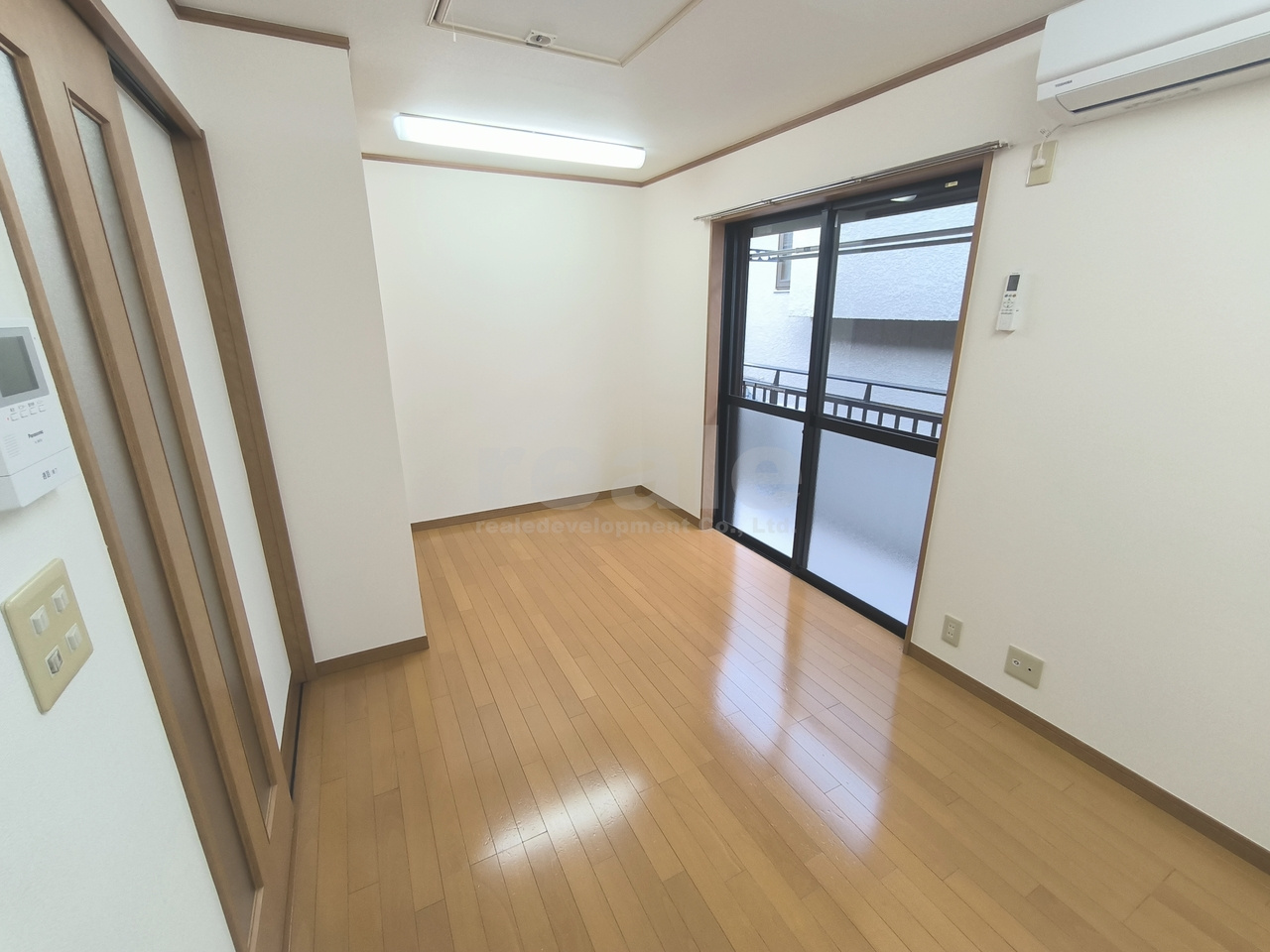 杉並区南荻窪２丁目のアパートの洋室