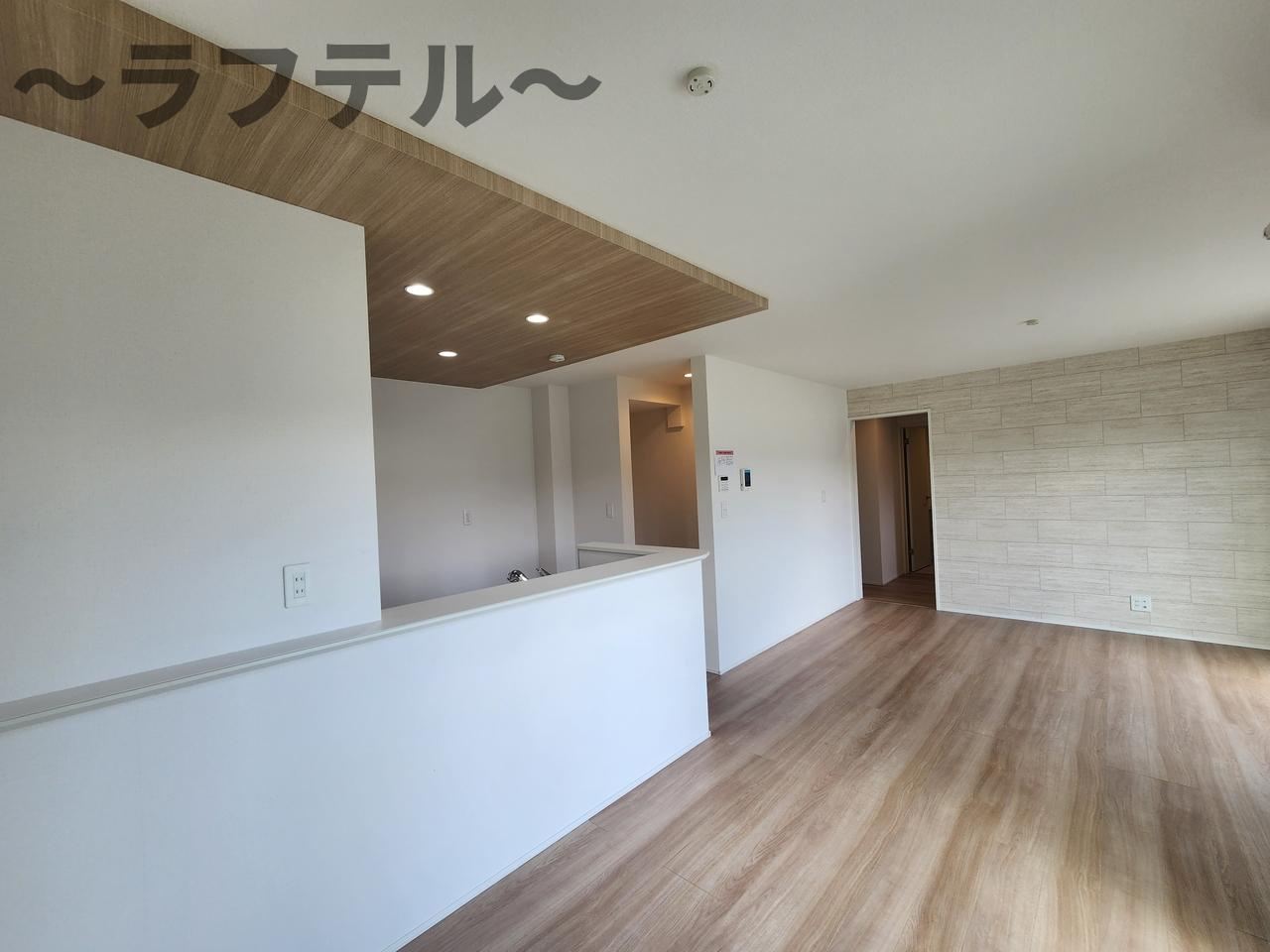 入間市扇町屋７期５棟の居間・リビング