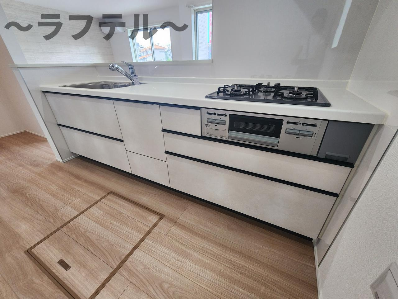 入間市扇町屋７期５棟のキッチン