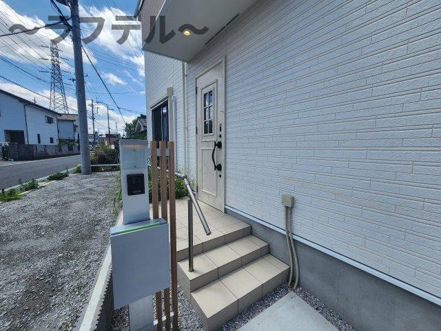 入間市扇町屋７期５棟のエントランス
