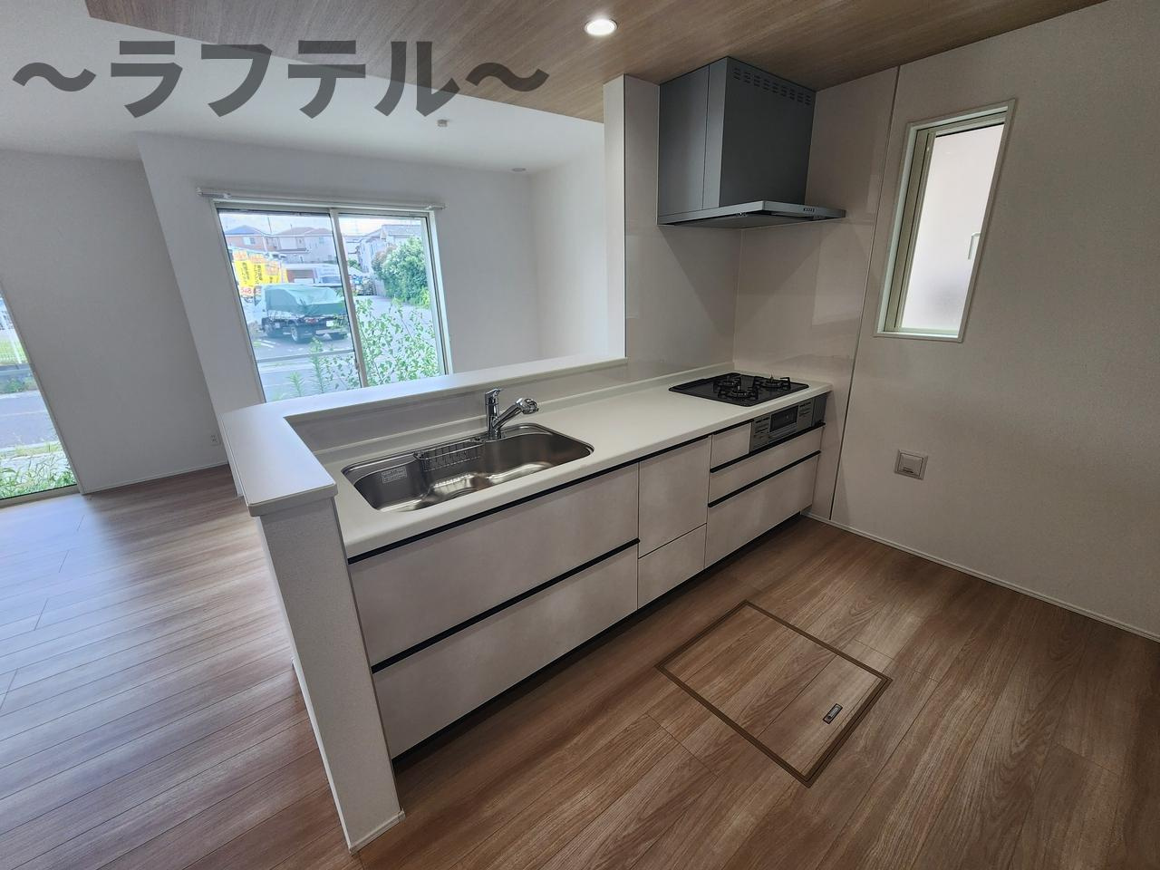 入間市扇町屋７期５棟のキッチン