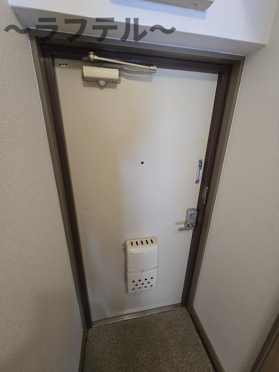 サンクレスト武蔵藤沢の玄関