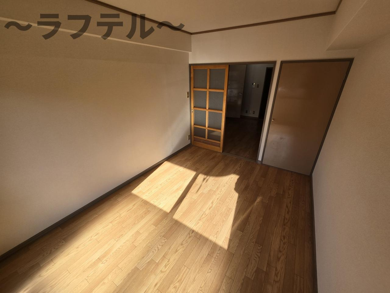 サンクレスト武蔵藤沢の洋室