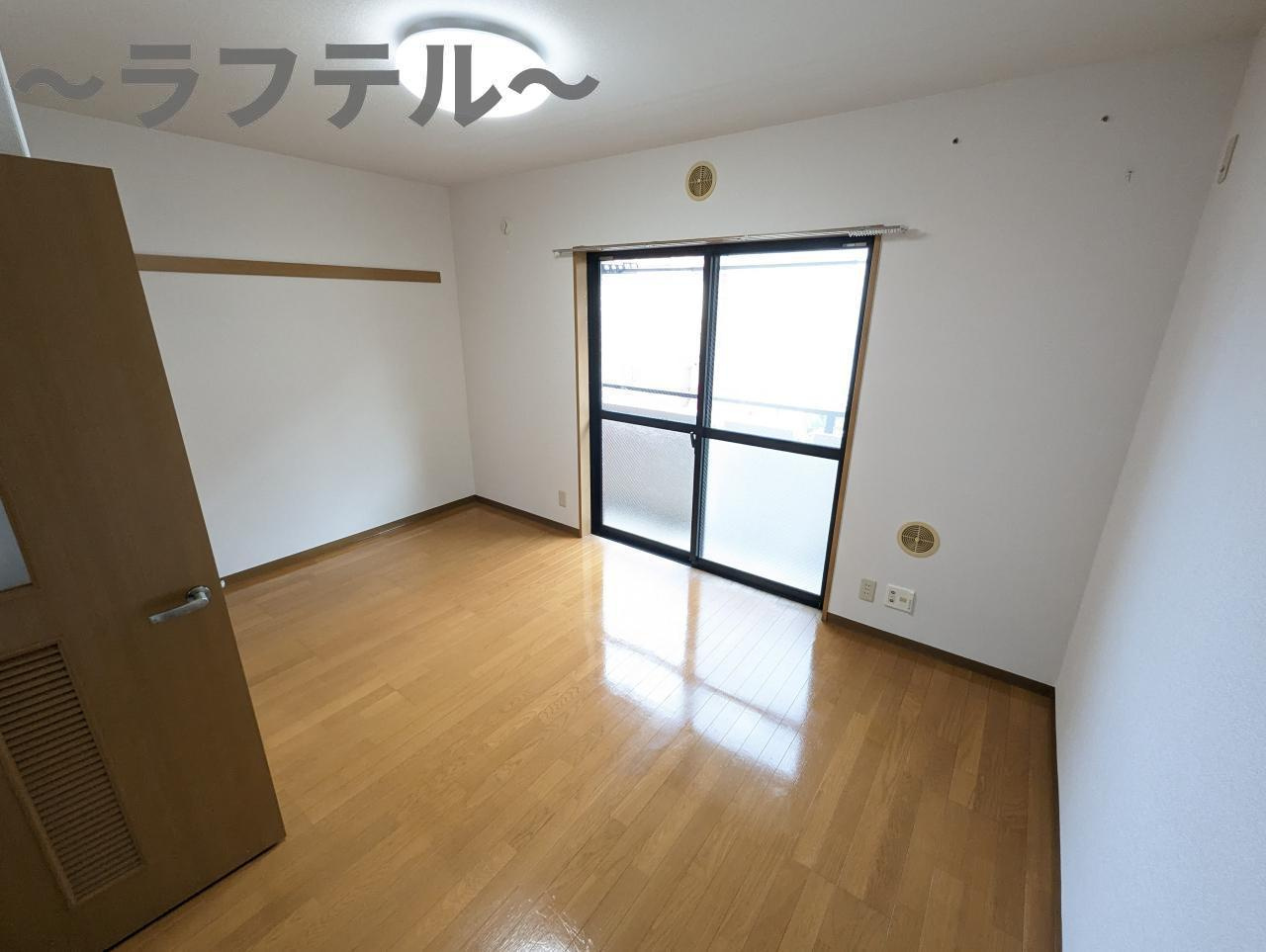 所沢市西住吉の賃貸マンションの居間・リビング|別部屋イメージ写真