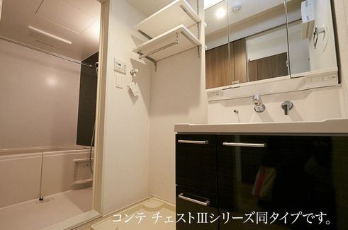 メゾンド トレーフルの独立洗面台