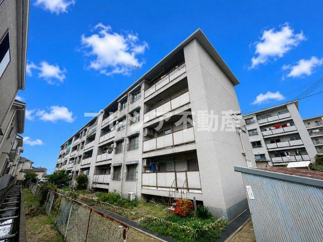 鈴谷住宅3号棟の外観