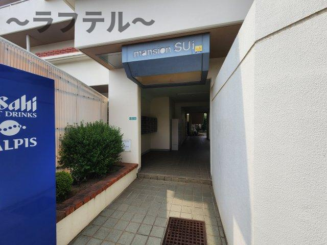 マンションスイのエントランス