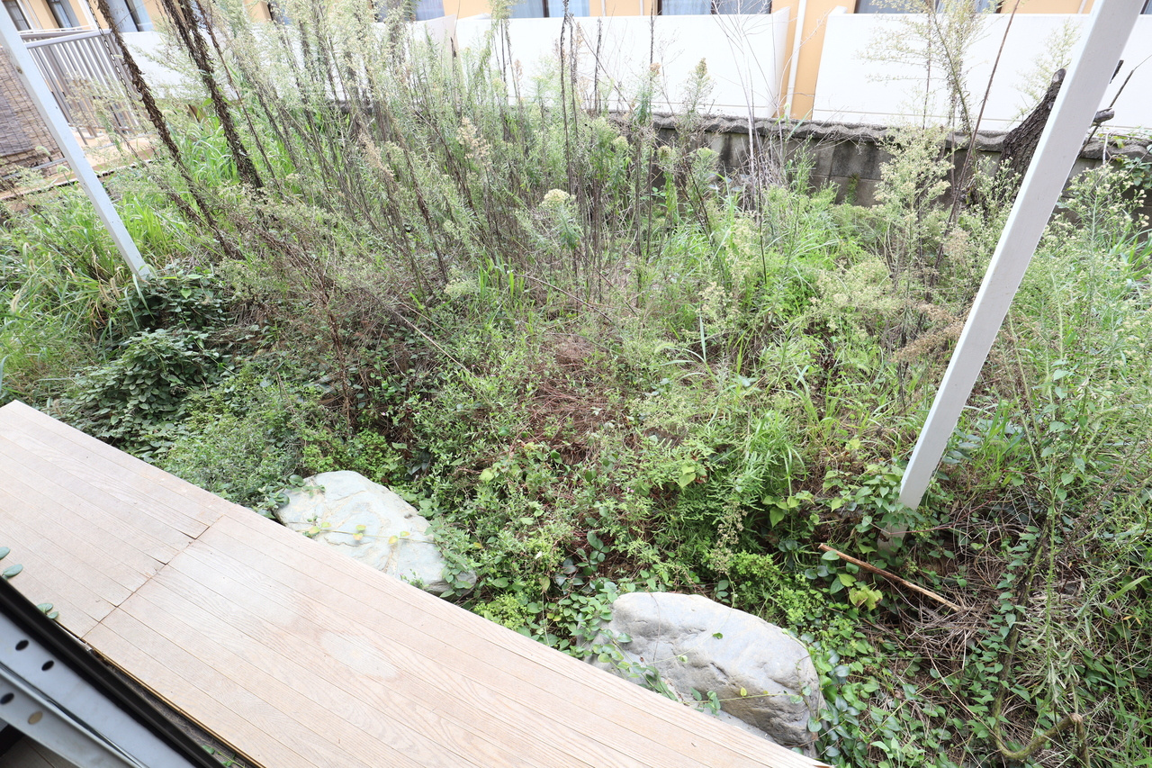 橿原市西池尻町戸建のバルコニー