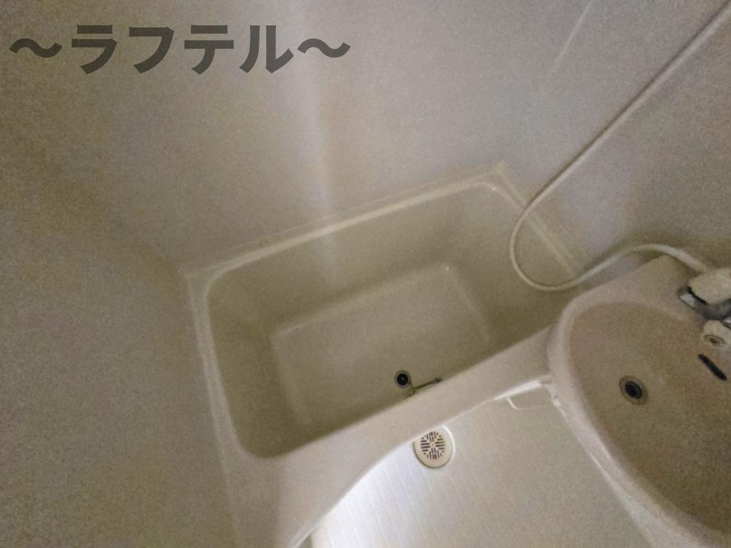 クレシェール狭山ヶ丘の浴室