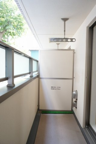 ラフレシール　新所沢のバルコニー|バルコニーからの眺めを楽しみながら食事をしませんか