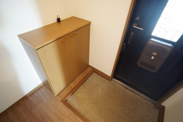 コーポヴェルディの玄関