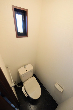 ノーブルのトイレ|★トイレ画像・温水洗浄便座付き★
