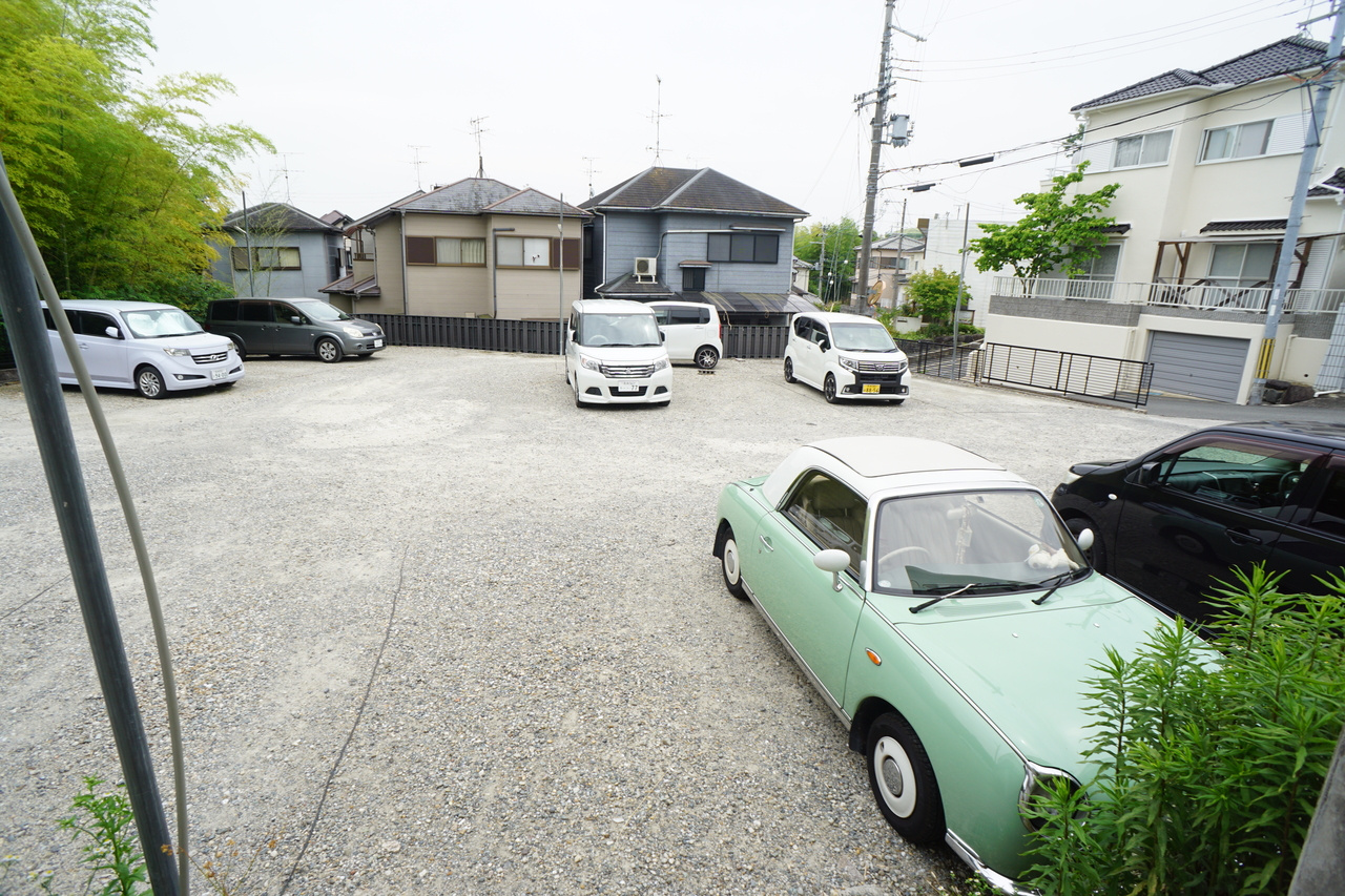 ネオメイベルＡ．Ｂの駐車場