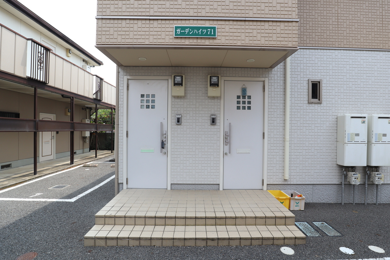 ガーデンハイツ71のエントランス