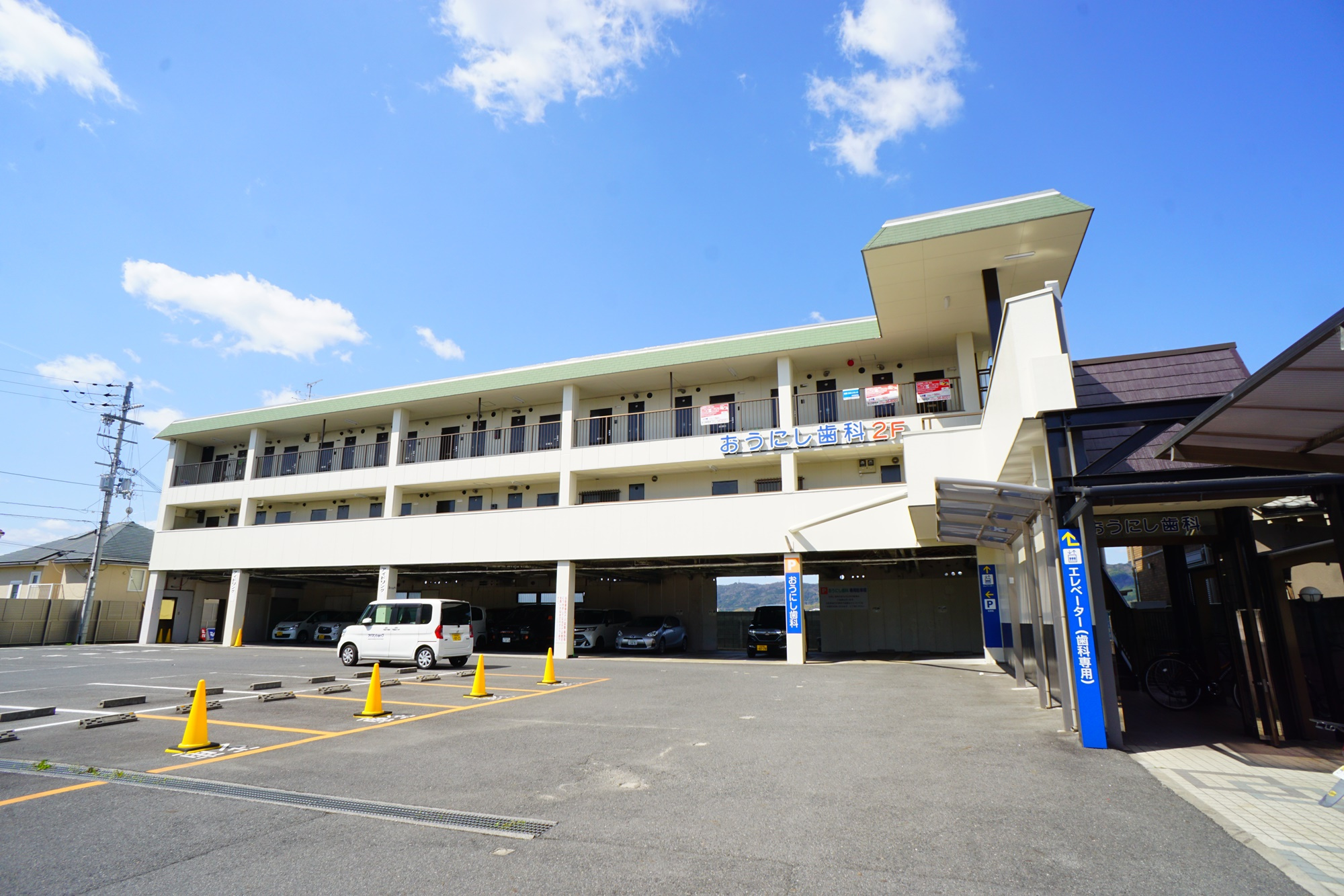シャトレーの外観