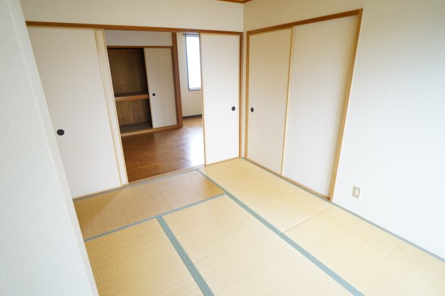 アーバンアネックスの和室