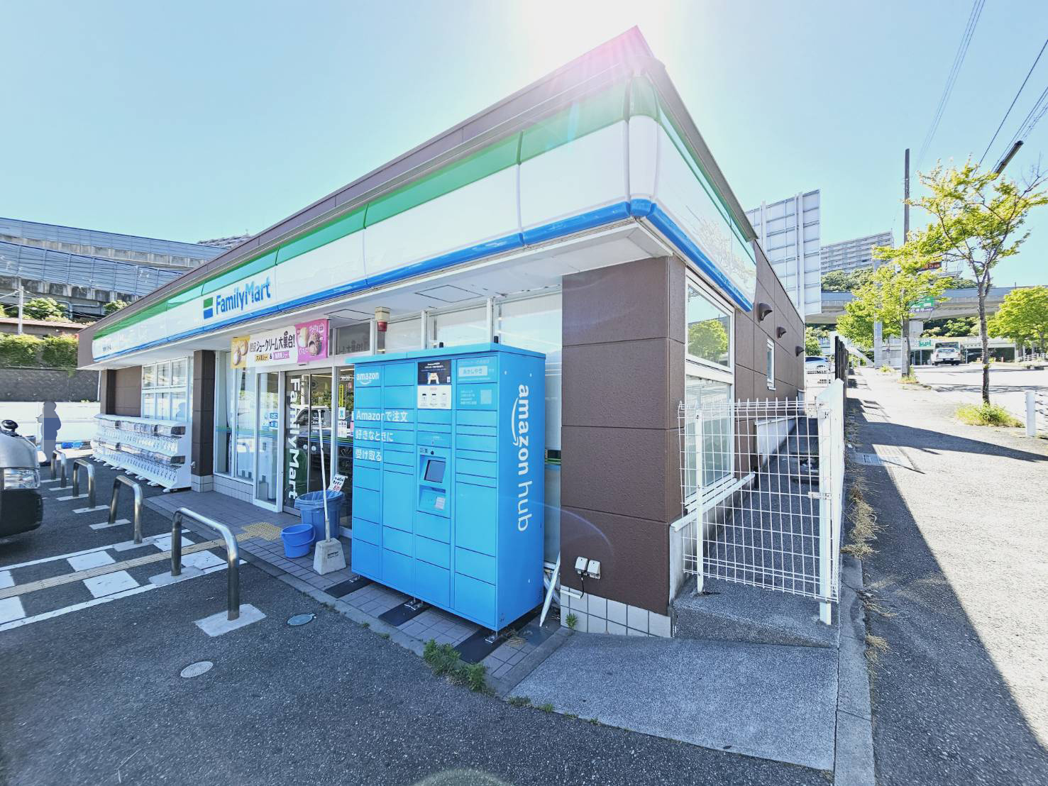 サンガーデン須磨 A棟の周辺|ファミリーマート妙法寺インター店