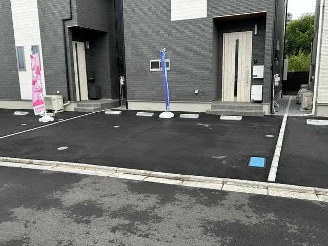 新築貸戸建住宅の駐車場