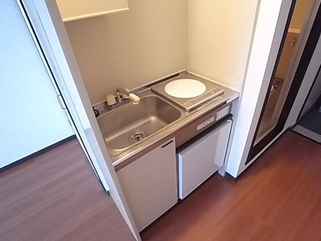 神殿マンション３号館のキッチン