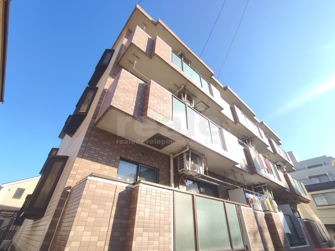 三鷹市北野２丁目の賃貸マンションの外観