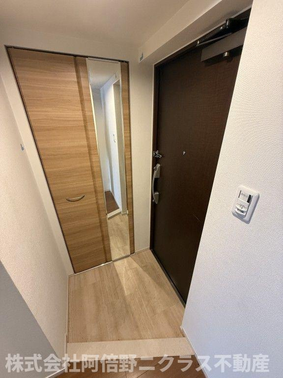 JASPER御堂筋本町の玄関