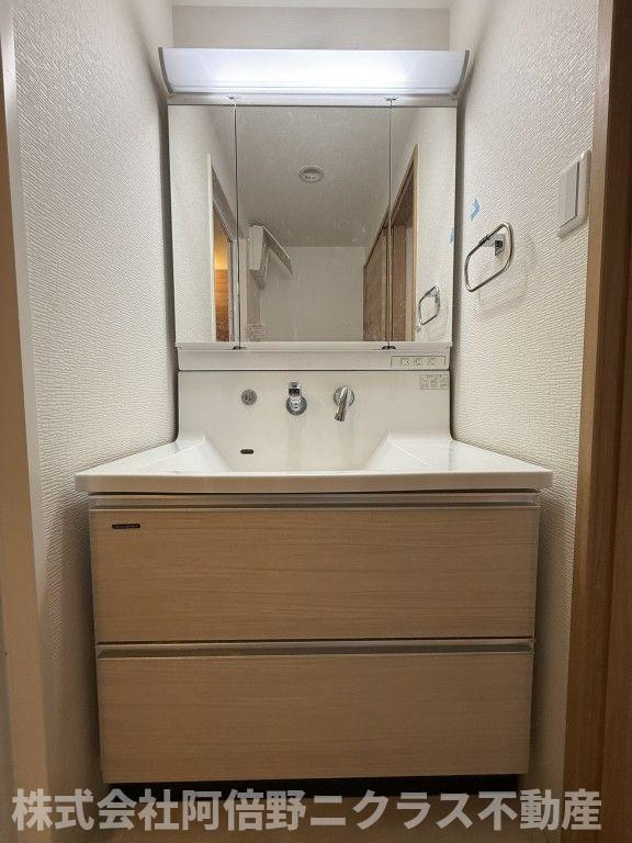 JASPER御堂筋本町の洗面所