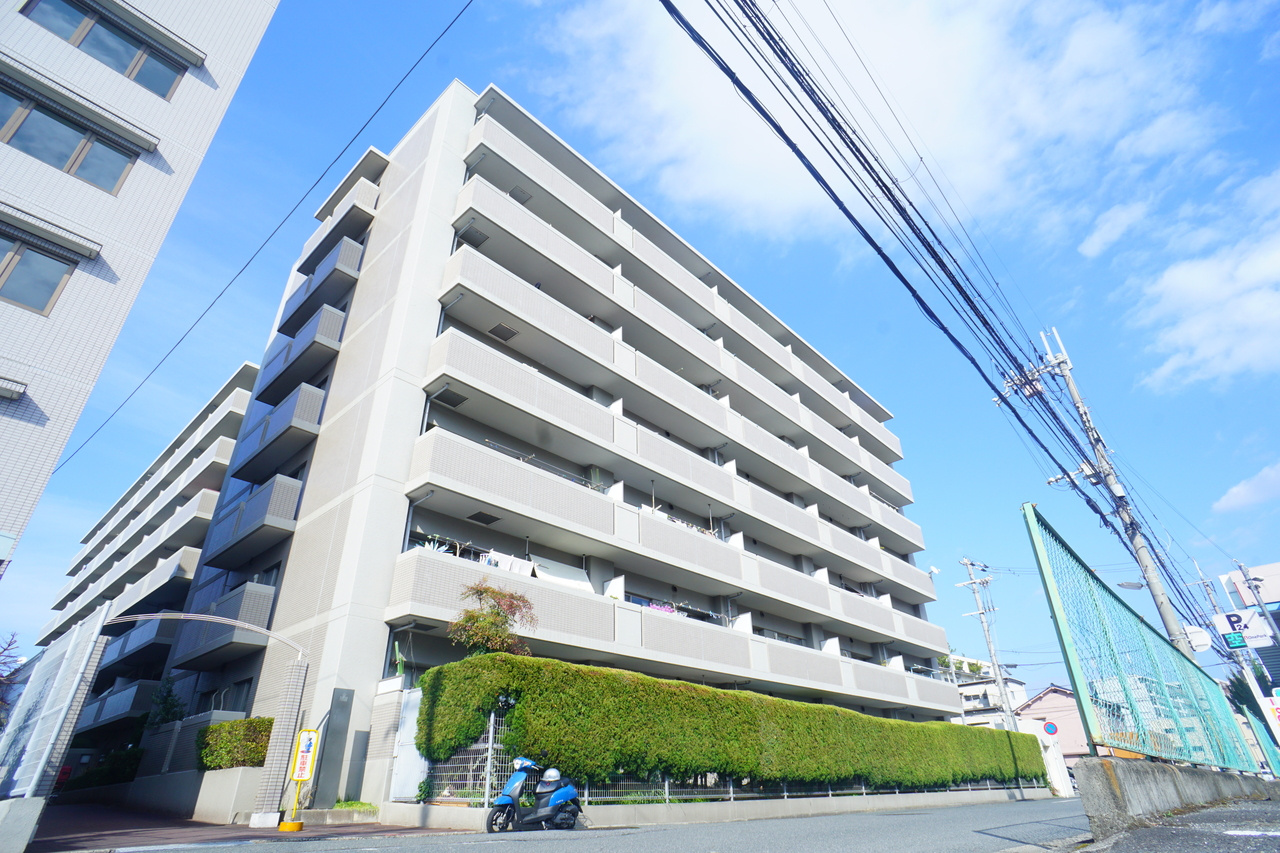 プランヴェール奈良新大宮の外観