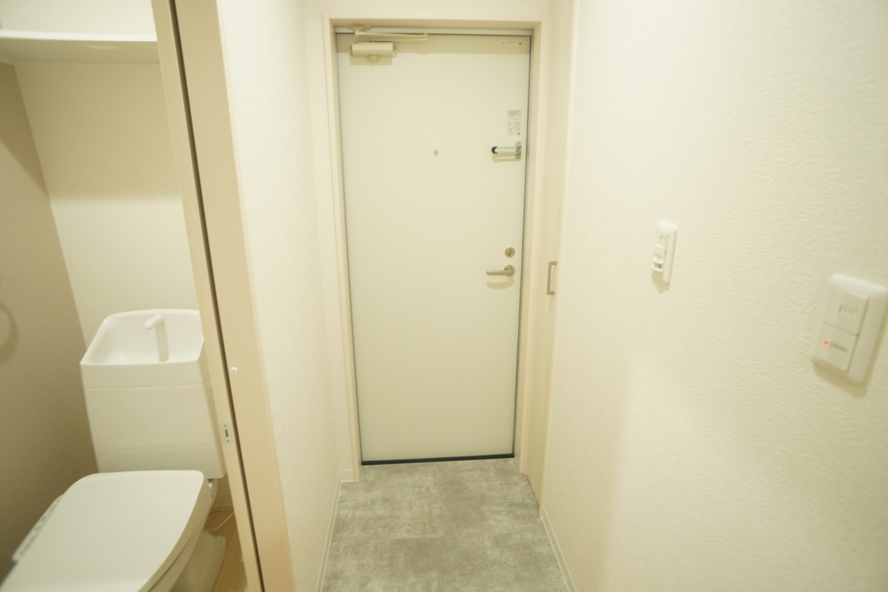 GRM富雄元町の玄関