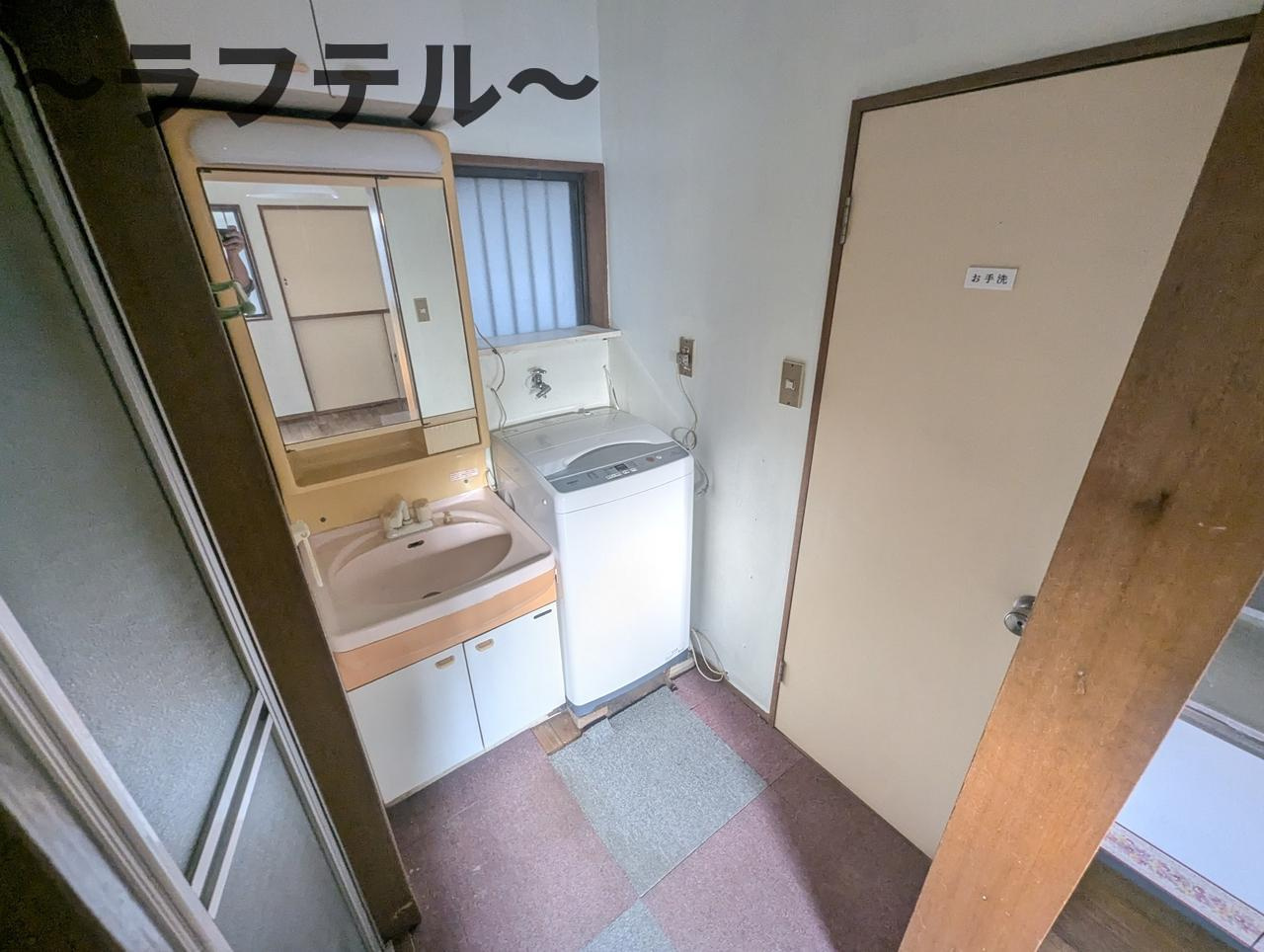 西所沢一丁目貸家の洗面所