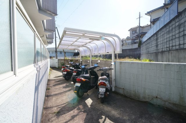 ＹＯＵハウスの駐車場