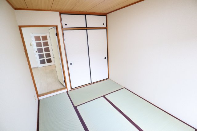 ハイツタンノワの和室