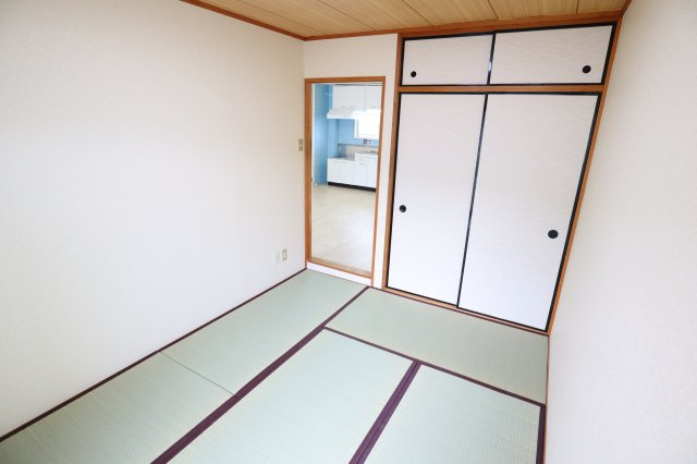 ハイツタンノワの和室