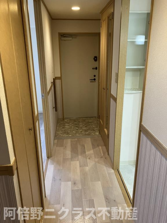シーズモアの玄関