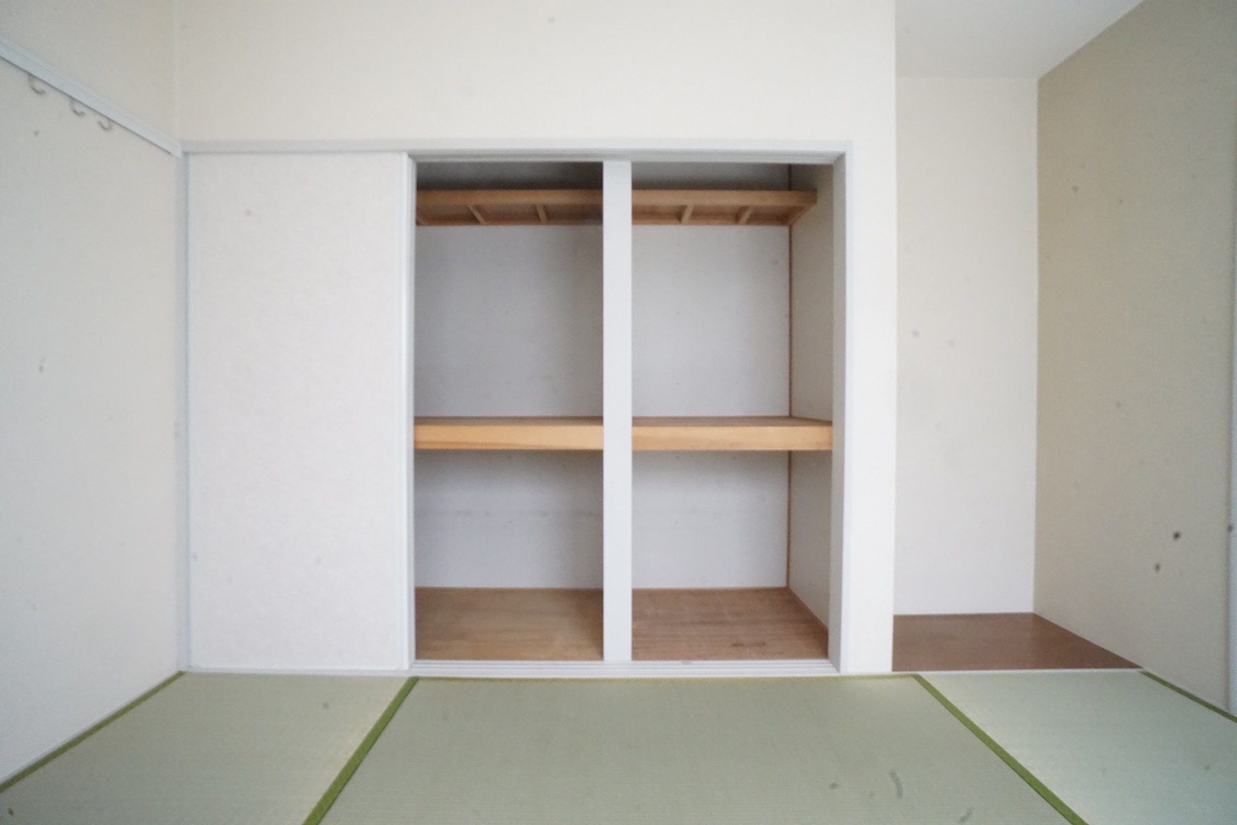 コスモス結崎　Ａの収納
