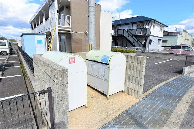 レオパレスＢｌｏｓｓｏｍのその他|ゴミ置き場
