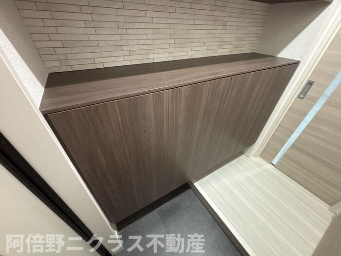 ディアコート鷹合の玄関