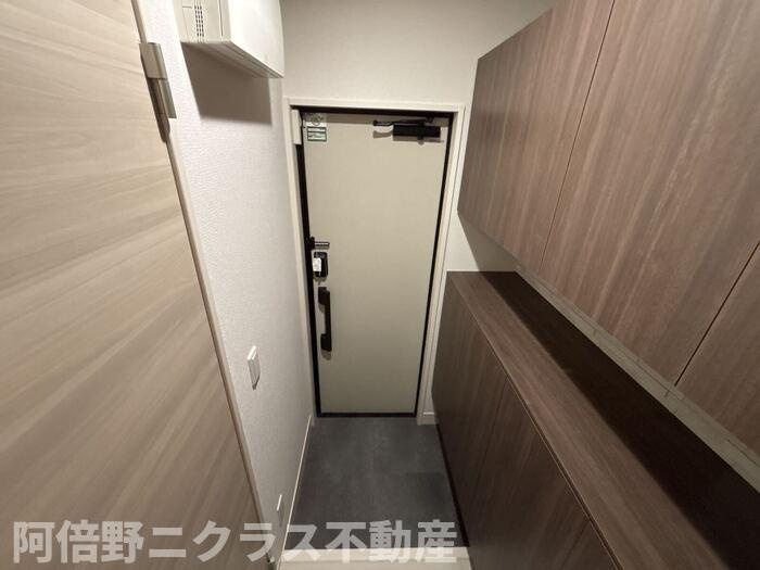 ディアコート鷹合の玄関