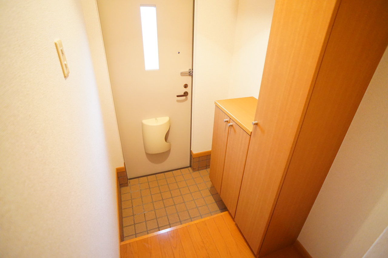 セイバリーハイツの玄関