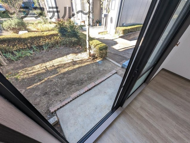 所沢市中富南２丁目のテラスの庭|別部屋イメージ写真