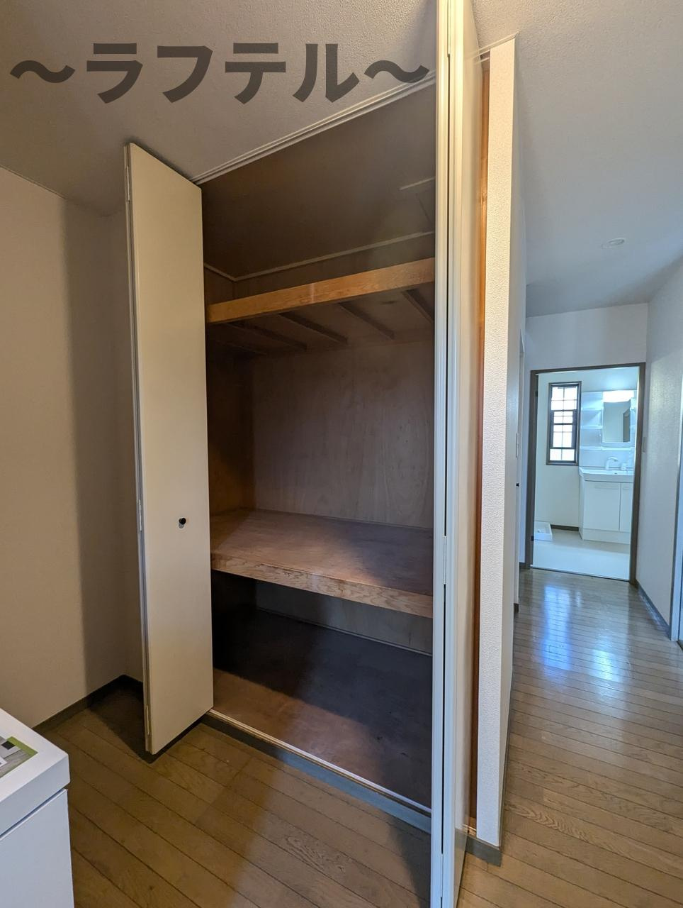 所沢市中富南２丁目のテラスの収納|別部屋イメージ写真