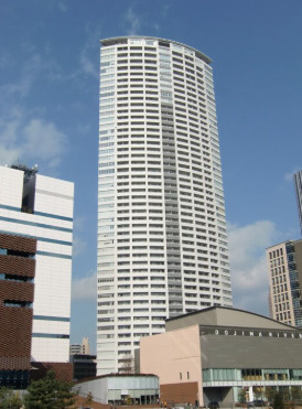 ザ・タワー大阪の外観