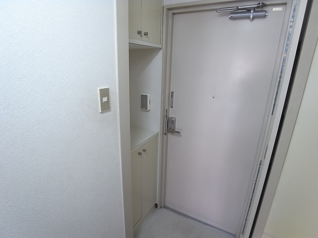 セカンドハウス８８　Ｂ棟の玄関