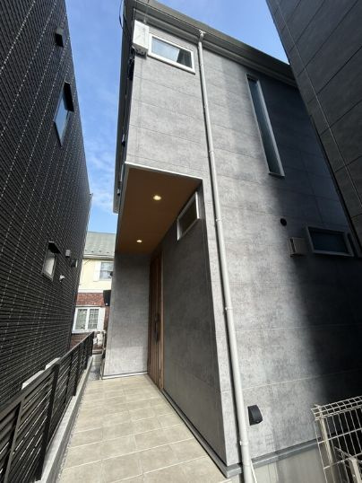 岸町6丁目戸建の外観
