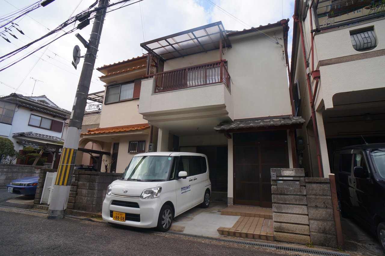 南紀寺町５丁目貸家(Y)のエントランス