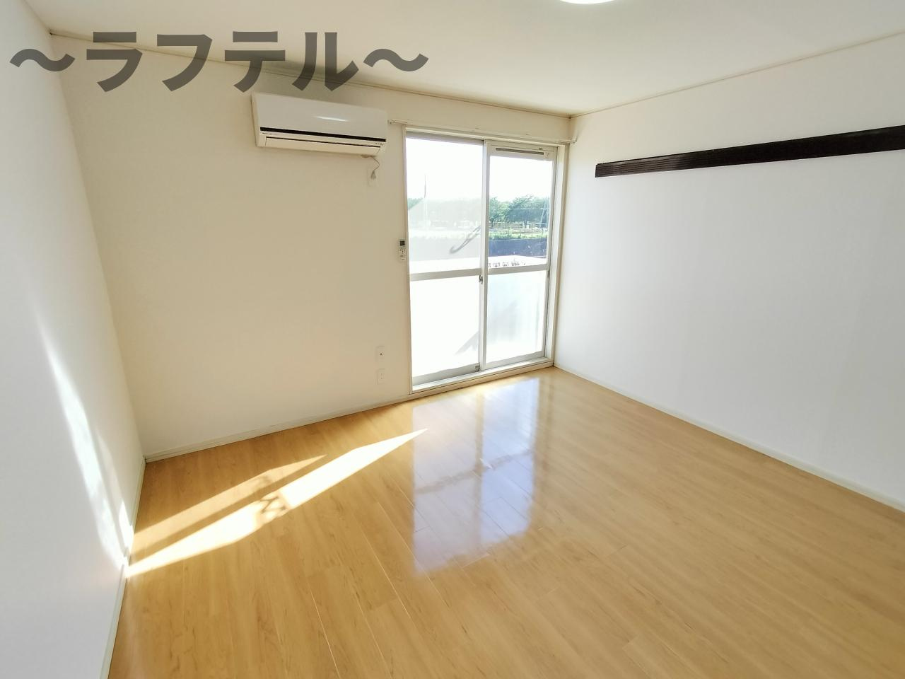リバーサイドハイツC棟の寝室