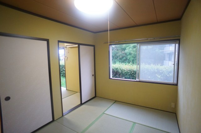 クリスタルパレス西の京の和室