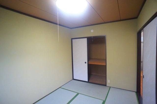 クリスタルパレス西の京の和室