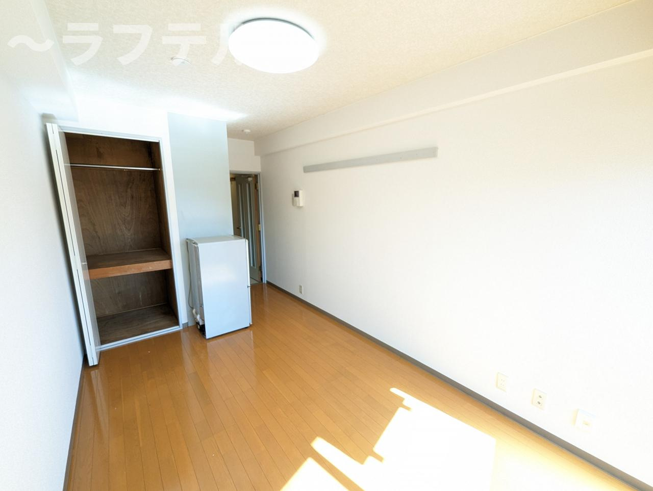 所沢市金山町の賃貸マンションの居間・リビング|別部屋イメージ写真
