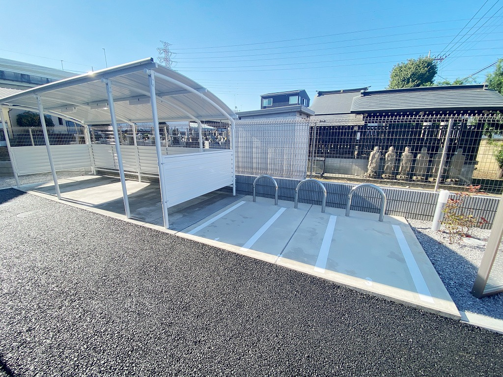 ルーク　ジュミリアの駐車場