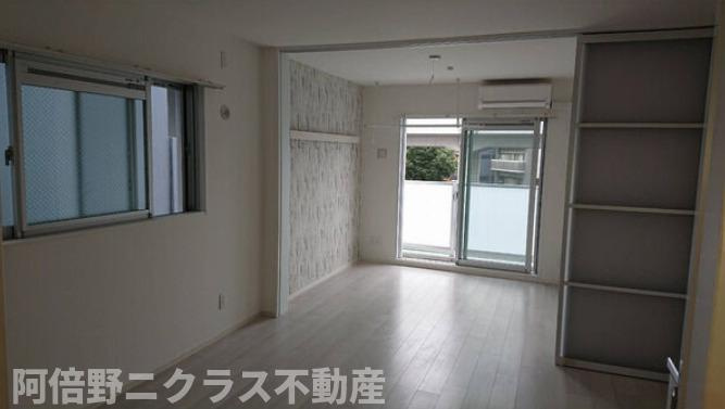 EDIFICE長居の居間・リビング